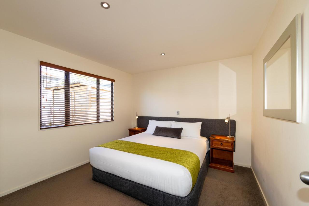 Harvest Lodge Motel Havelock North Exterior photo